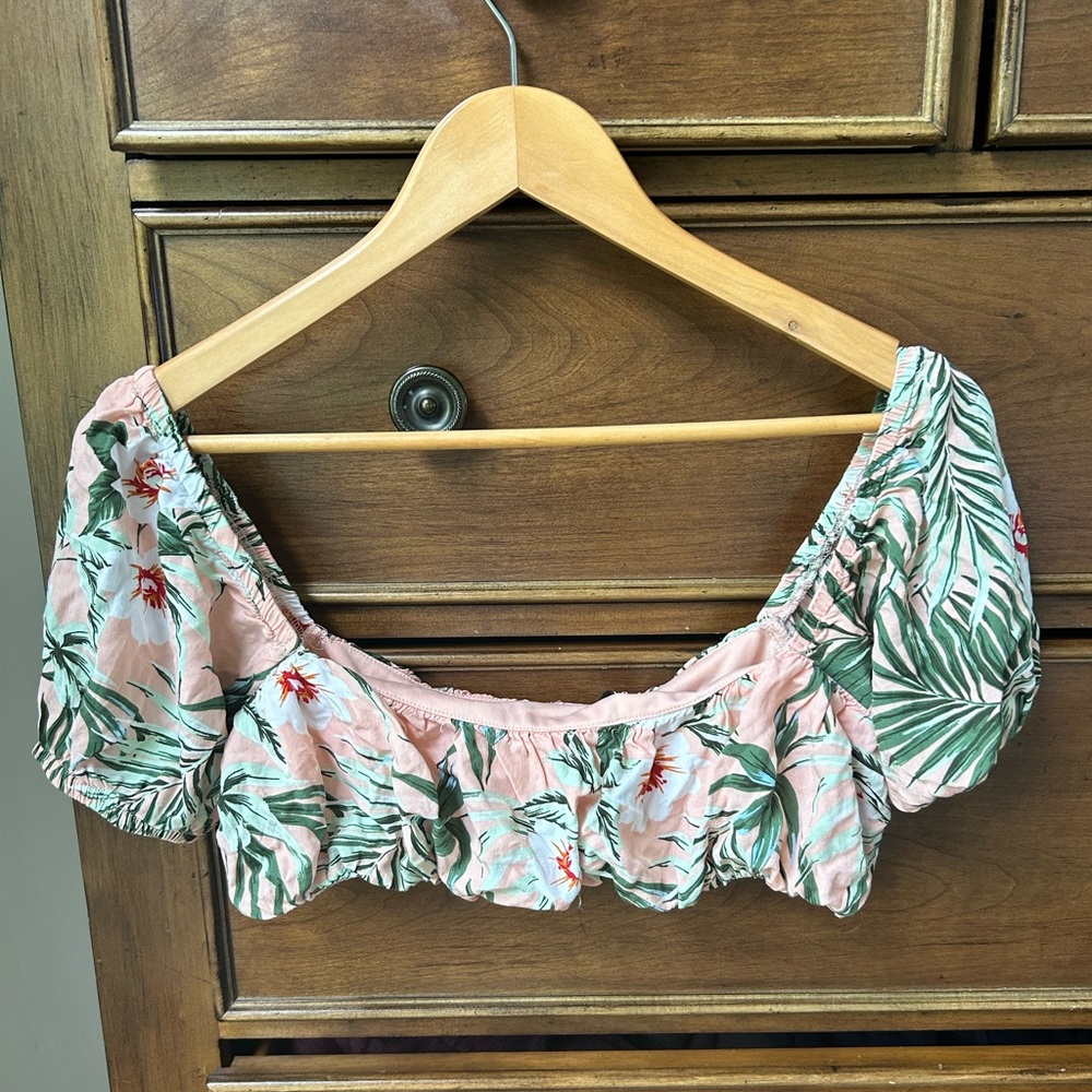 Windsor Tropical Print Crop Top